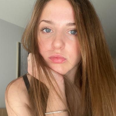 Anna - Onlyfans Leaks