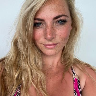 Becky Houzé 🐮 - Onlyfans Leaks