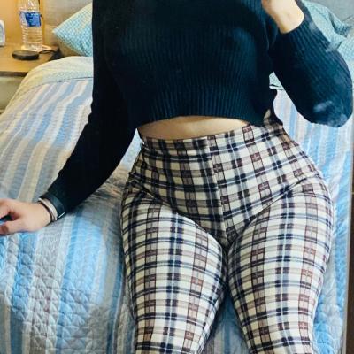 Mia - Onlyfans Leaks