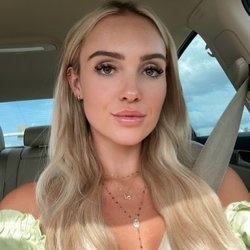 R A Y - Onlyfans Leaks