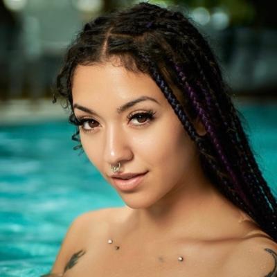 Luna 𝑽𝑰𝑷 - Onlyfans Leaks